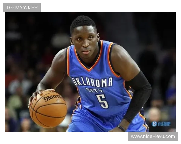 奥拉迪波无球跑动制造防守漏洞，提升球队进攻空间