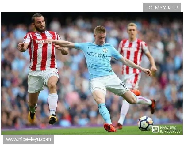 接管中场较以往更明显，本赛季香川直塞撕开防线